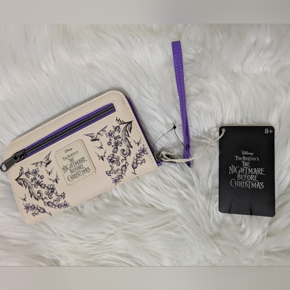 Loungefly Disney Nightmare Before Christmas Jack Sally In the Coffin Tech Wallet - Picture 6 of 6